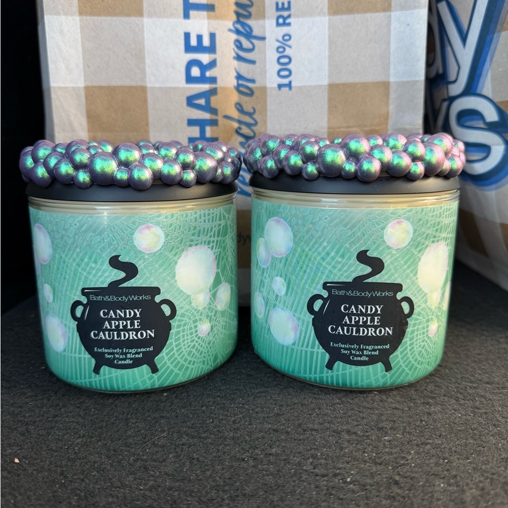 BATH AND BODY Candy Apple Cauldron Candle/2025/Fancy Lid/new and unused X 2